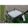 Image 9 : JD 430 S 2wd gas tractor, mounted cultivator, retiring tobbacco farmer, showing 1000 hours, 3pth,