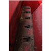 Image 8 : IH 510 16 run seed drill, dry fertilizer, rear grass box