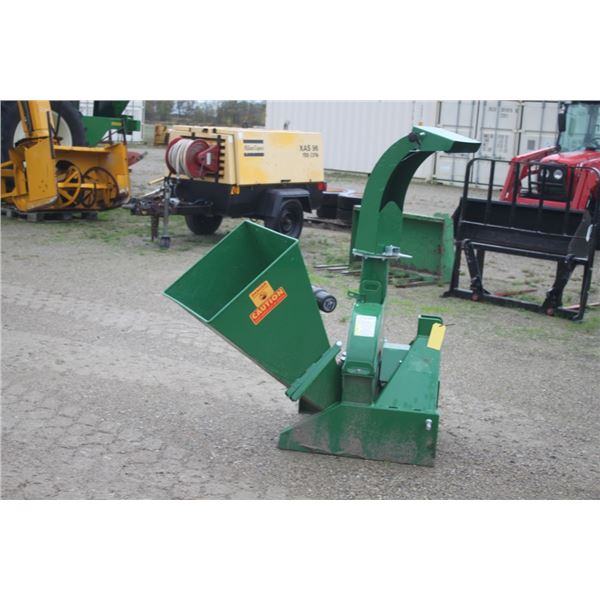 New and Unused 4" wood chipper, 3pth, green