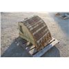 Image 2 : AMI 30" excavator bucket and QT bracket