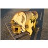 Image 4 : AMI 30" excavator bucket and QT bracket