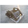Image 2 : HLA quick coupler and plow mount