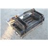 Image 4 : HLA quick coupler and plow mount