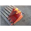 Image 4 : Kubota 18" excavator bucket