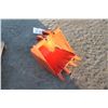 Image 1 : Kubota 18" excavator bucket
