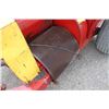 Image 12 : New Holland 355 mix mill, intake and discharge augers