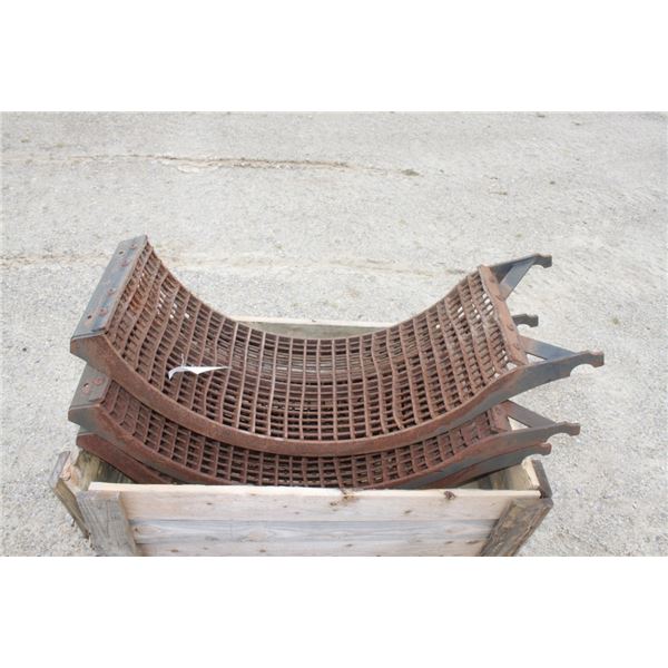 CIH set of 3 combine concaves