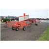 Image 6 : Kuhn GA9032 Masterdrive hydraulic swing twin rotary rakes, walking tandems, very nice