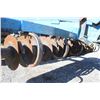 Image 14 : DMI Ecolo Champ 900, 9 shank ripper, hydraulic adjust front gang