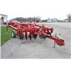 Image 4 : White 445, 9 shank soil saver, walking tandems, clean, one owner