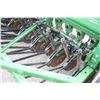 Image 11 : JD 8200 18 run drill, press wheels, low acres