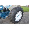 Image 9 : Ford 4600 2wd tractor, 2 remotes, 16.9x30, 2156 hours