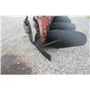 Image 7 : IH 4 furrow 3pth plow, spring trip