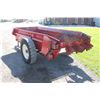 Image 8 : IH 530 single axle manure spreader, single beater, one owner, spread  tobacco only