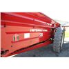 Image 9 : IH 530 single axle manure spreader, single beater, one owner, spread  tobacco only