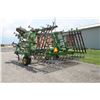 Image 8 : JD 960 24' cultivator, 5 bar spike harrow