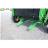 Image 9 : JD 335 4x4 round baler, ramp, hydraulic tie, double twine arm