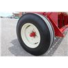 Image 9 : IH 5100 18 run seed drill, grass box, fert