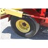 Image 10 : New Holland 354 mixmill, intake and discharge augers, optional cob sheller atttachment, extra screen