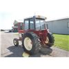 Image 7 : IH 784 2wd tractor, cab, 3pth, 18.4x30, 1299 hours showing, 1 remote, one owner