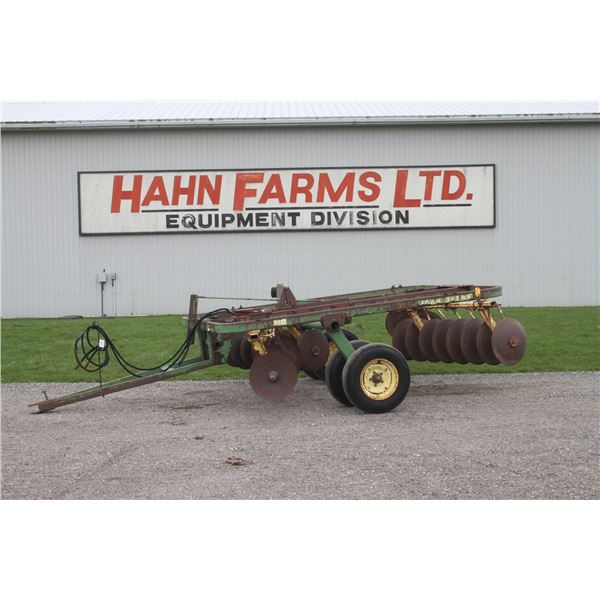 JD 110 12' wheel disc, good blades
