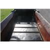 Image 12 : Hesston S 220 single axle manure spreader, end gate, top beater, one owner