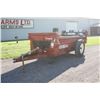 Image 2 : Hesston S 220 single axle manure spreader, end gate, top beater, one owner