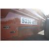 Image 9 : Hesston S 220 single axle manure spreader, end gate, top beater, one owner
