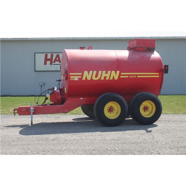 Nuhn 2500 liquid manure tank, tandem axle