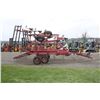 Image 5 : CIH 4800, 26' cultivator, harrow, walking tandem axles, local trade