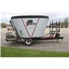 Image 5 : Penta 4100 single axle mixer wagon, single verticle screw, scales, stainless unloading chute, good c
