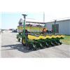 Image 7 : JD 1780 6 row no till planter, dry fertilizer, single disc fertilizer openers, Market cross auger, 3
