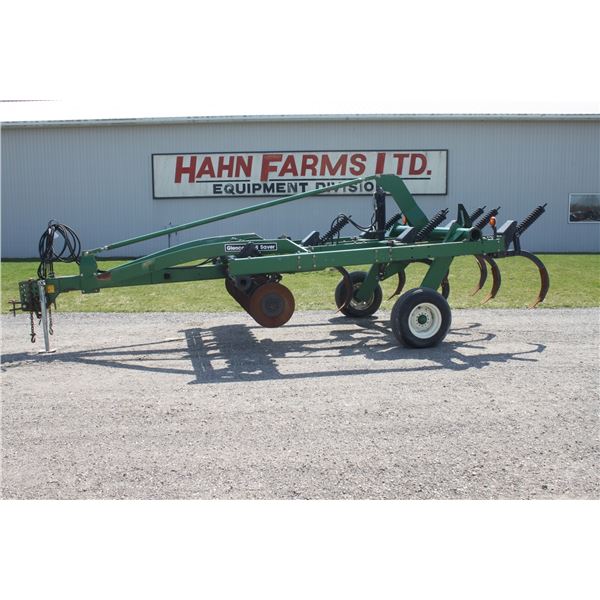 Glenco SS7400 7 shank soil saver, auto reset, hydraulic gang adjust, low acres