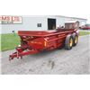 Image 2 : New Holland 185 tandem axle manure spreader, top beater, end gate