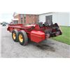Image 8 : New Holland 185 tandem axle manure spreader, top beater, end gate