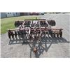 Image 3 : IH 350, 10' wheel disc, cylinder, good blades