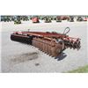Image 6 : IH 350, 10' wheel disc, cylinder, good blades