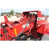 Image 17 : New Idea 7215 small square baler, thrower, one owner