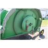 Image 9 : JD E12 -12' bat wing mower, light package, demo unit