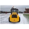 Image 7 : Loadlifter Laborder 4x4 8000 lb forklift, low profile mast, cab, air, Local Municipal Unit