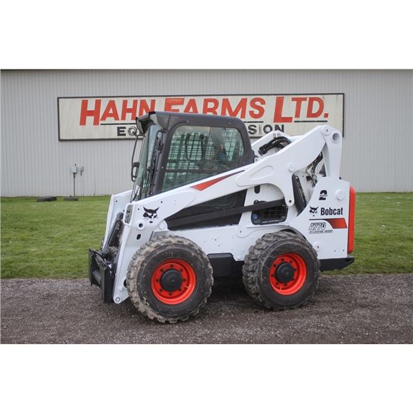 Bobcat A 770 skidsteer, cab, air, 2 Speed, hydraulic coupler, All wheel steer, 2,700 hours