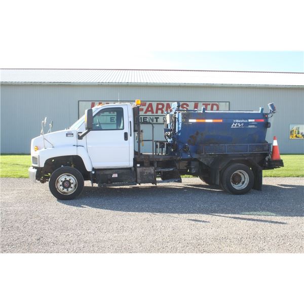 GMC C6500 single axle, Marathon HMT 6600ATM, 2 compartment Hot box, Cat diesel, Hydraulic brakes, 17