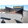 Image 14 : Chevy C4500 Duramax 2wd diesel truck, 12' box with rolling tarp, Ultron power tailgate, 90,000 KM, L