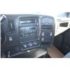Image 19 : Chevy C4500 Duramax 2wd diesel truck, 12' box with rolling tarp, Ultron power tailgate, 90,000 KM, L