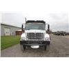 Image 3 : IH 7400SBA workstar tandem axle dump truck, 48,000 km, Local Municipal Unit