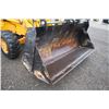 Image 18 : JCB 214 Series 3 Sitemaster , 4wd backhoe, cab, 4 and 1 bucket, flipover forks, 19.5x24, E-hoe, 4297