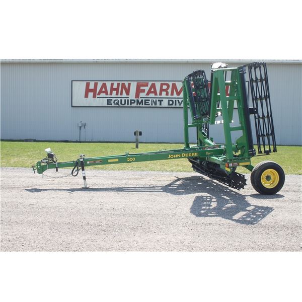 JD 200 30', 5 section folding crumbler, New and Unused
