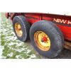 Image 10 : New Holland 680 tandem axle manure spreader, top beater, end gate