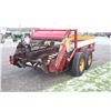 Image 5 : New Holland 680 tandem axle manure spreader, top beater, end gate