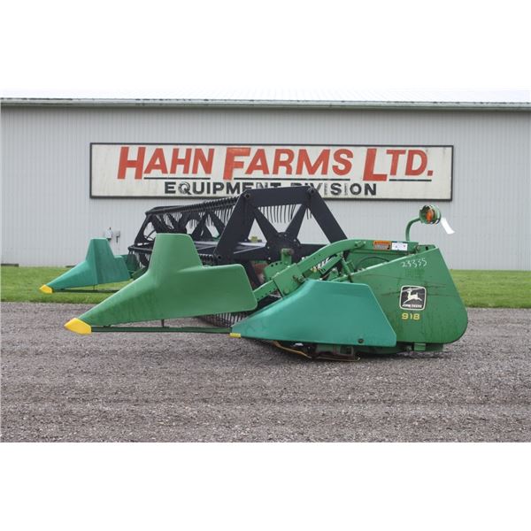 JD 918 18' flex head, poly snout, level land